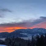 Moderne Apartments Mit Balkon Bergblick & Teilweisem Seeblick Ruhige Lage Im Salzkammergut Nahe Attersee * Nussdorf am Attersee