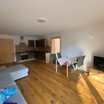 Apartamento Moderne Apartments Mit Balkon Bergblick & Teilweisem Seeblick Ruhige Lage Im Salzkammergut Nahe Attersee