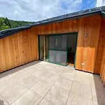 Moderne Apartments Mit Balkon Bergblick & Teilweisem Seeblick Ruhige Lage Im Salzkammergut Nahe Attersee