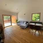 Apartamento Moderne Apartments Mit Balkon Bergblick & Teilweisem Seeblick Ruhige Lage Im Salzkammergut Nahe Attersee *