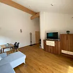 Moderne Apartments Mit Balkon Bergblick & Teilweisem Seeblick Ruhige Lage Im Salzkammergut Nahe Attersee