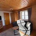 Moderne Apartments Mit Balkon Bergblick & Teilweisem Seeblick Ruhige Lage Im Salzkammergut Nahe Attersee Apartamento Nussdorf am Attersee