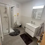 Apartamento Moderne Apartments Mit Balkon Bergblick & Teilweisem Seeblick Ruhige Lage Im Salzkammergut Nahe Attersee Nussdorf am Attersee