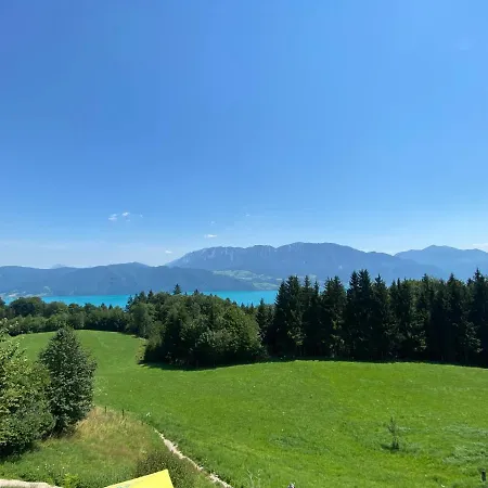 Moderne Am Attersee Dachsteinblick - Ruhige Lage Mit Traumhaften Blick 阿特湖畔的努斯多夫