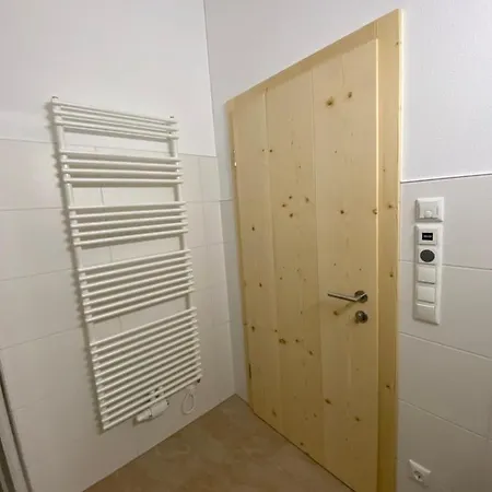 Moderne Am Attersee Dachsteinblick - Ruhige Lage Mit Traumhaften Blick * 阿特湖畔的努斯多夫