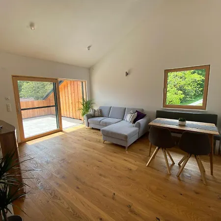 Apartment Moderne Am Attersee Dachsteinblick - Ruhige Lage Mit Traumhaften Blick Ins Salzkammergut *