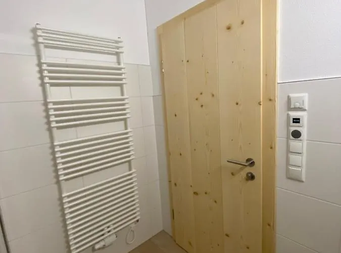 Moderne Am Attersee Dachsteinblick - Ruhige Lage Mit Traumhaften Blick * نسدورف ام اترسي