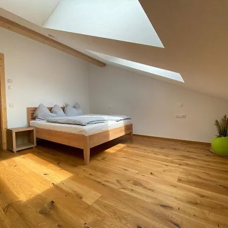 Moderne Am Attersee Dachsteinblick - Ruhige Lage Mit Traumhaften Blick *