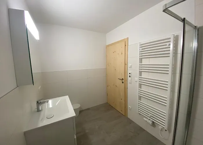 Moderne Am Attersee Dachsteinblick - Ruhige Lage Mit Traumhaften Blick Appartement *