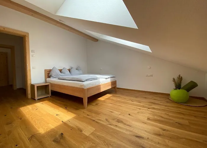 Moderne Am Attersee Dachsteinblick - Ruhige Lage Mit Traumhaften Blick *